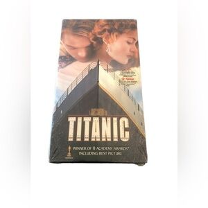 NIP SEALED James Cameron TiTANIC Collectors VHS Set HI FI VCR 1998 Academy Award